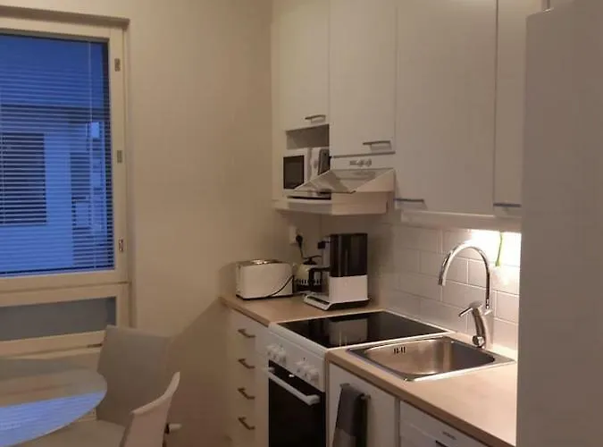 Апартаменты Pieni Moderni Saunallinen Kaksio Keskustan Laehellae